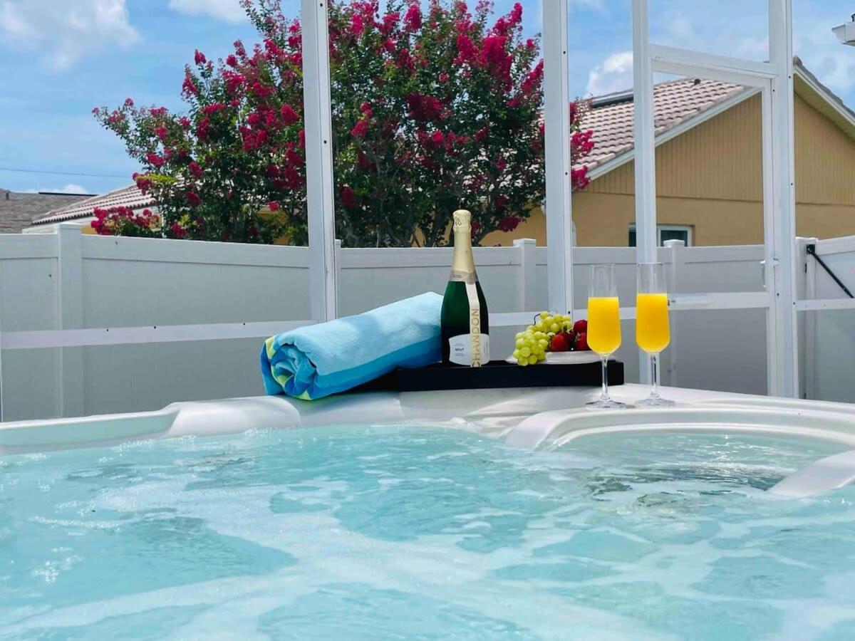 Endless Summer Retreat Jacuzzi 3Kingbed Airhockey كيب كورال المظهر الخارجي الصورة
